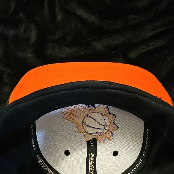 Mitchell & Ness Phoenix Suns Snap Back - Picture 5 of 5